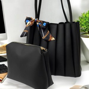 Majesty North 2212 Siyah Fular Aksesuarlı Yumuşak Deri Omuz Çantası