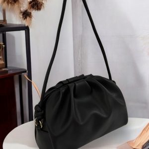 Majesty North 2784 Çapraz Askılı Siyah Çıtçıt ve Fermuarlı Deri Çanta