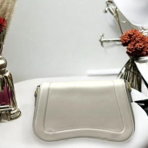 Majesty North Kadın Baget Model Çapraz Askılı Çanta 2290 Gri